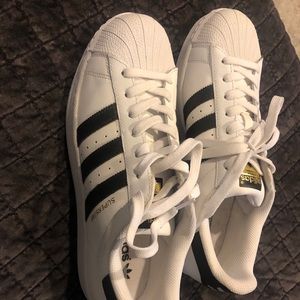 Never worn adidas superstars